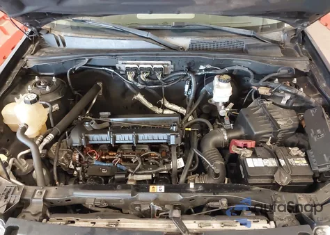 2010 Ford Escape Xlt from USA, damaged, VIN 1FMCU9D77AKC13493